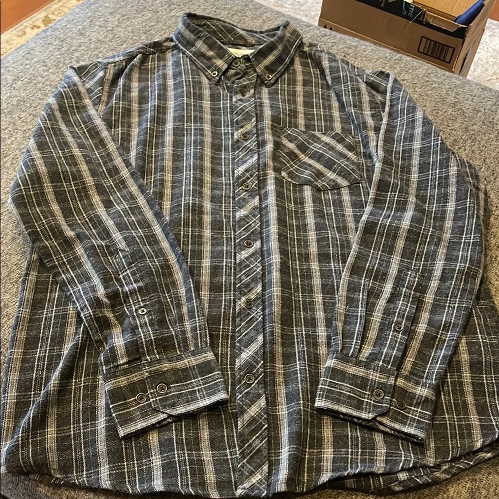 Men's Gray Plaid Shirt - Picture 1 of 4